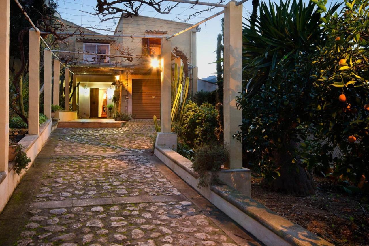 Can Moragues Pollenca Exterior photo